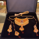 NJ-112 | Weight : 4.5 Tola